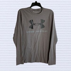 Under Armour Loose HeatGear Gray Long-Sleeved Shirt Men M